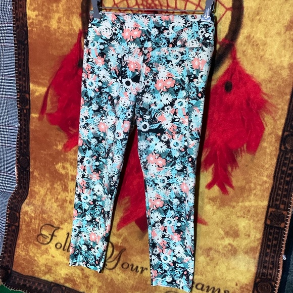 LULAROE-light multicolor floral poly blend high waist stretch legging/yoga pants - Picture 2 of 9